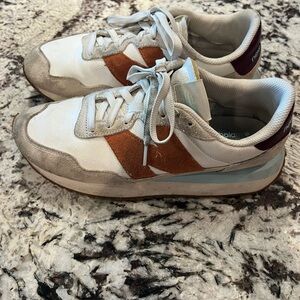 New Balance White and orange Sneakers